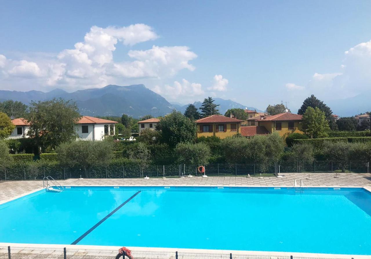 The Sailor - Residence With Pool Manerba del Garda Buitenkant foto