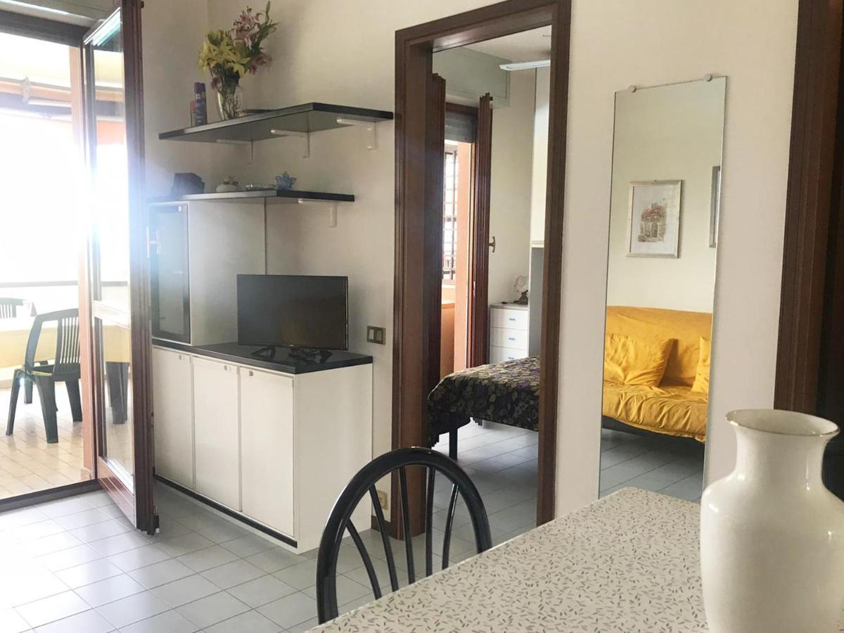 The Sailor - Residence With Pool Manerba del Garda Buitenkant foto